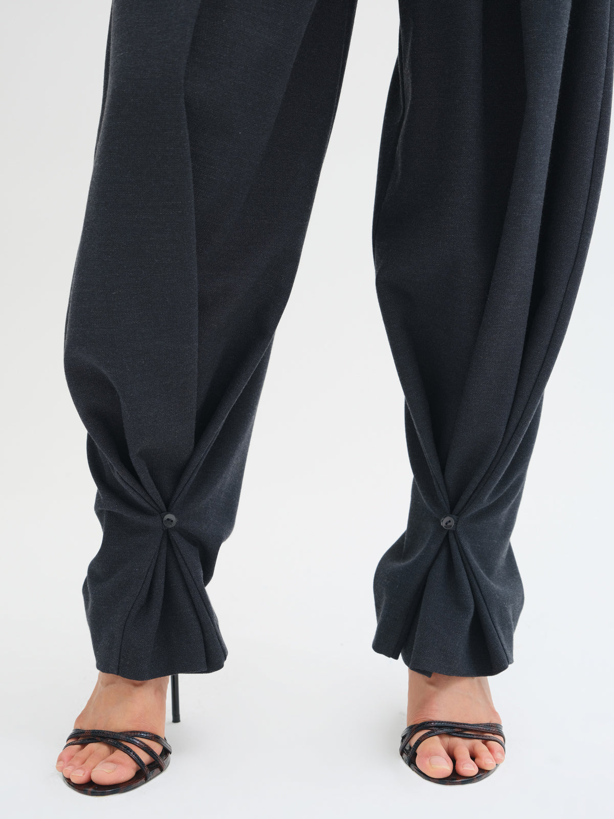 Noa Contrast-Panel Trousers