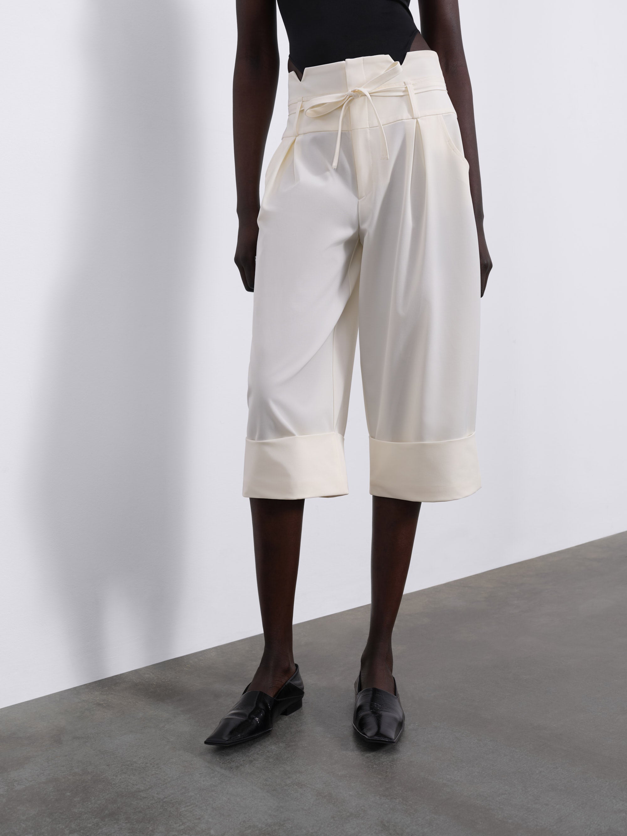Alma Cuffed Trousers