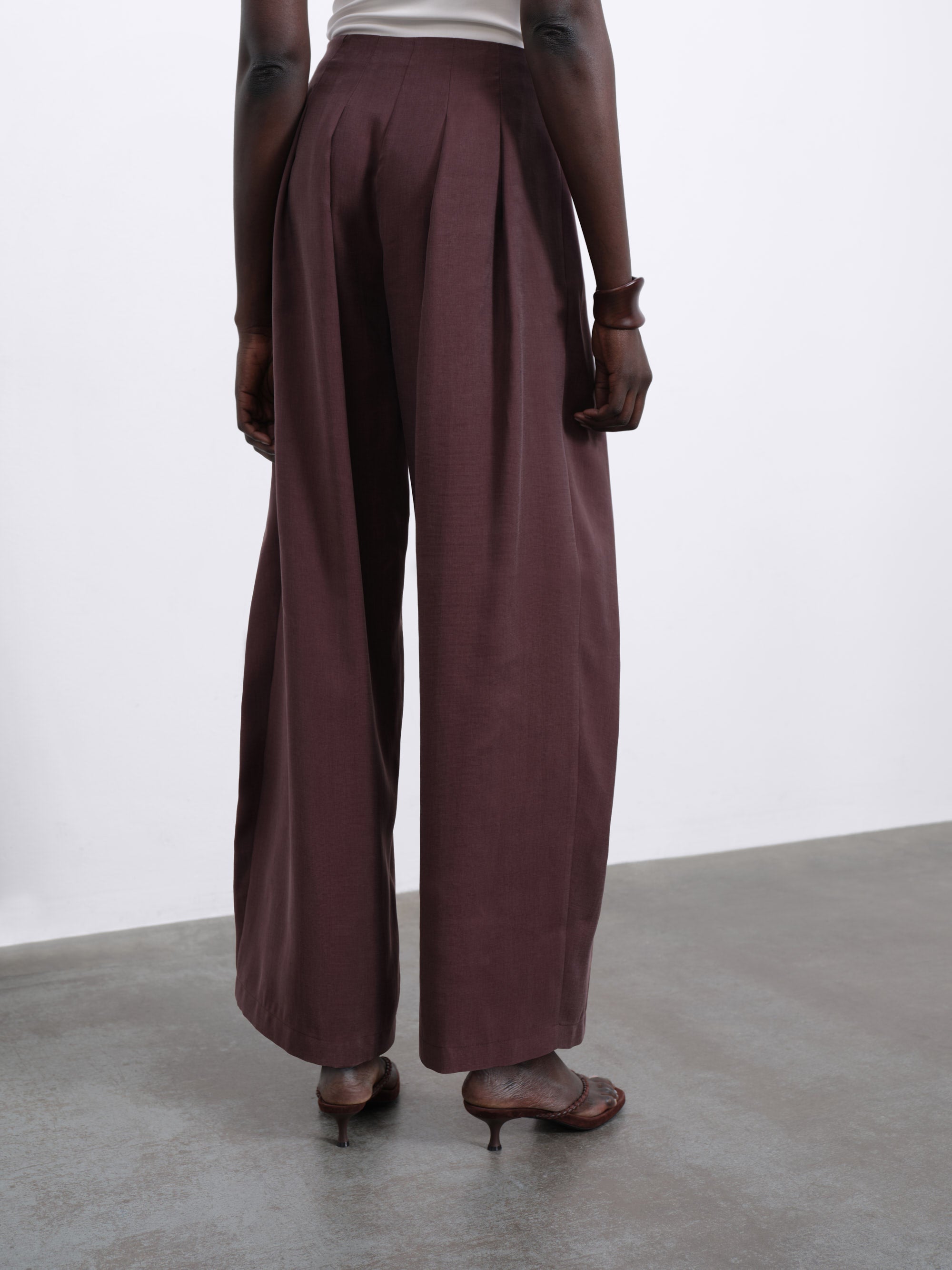 Camille Front Pocket Barrel Trousers