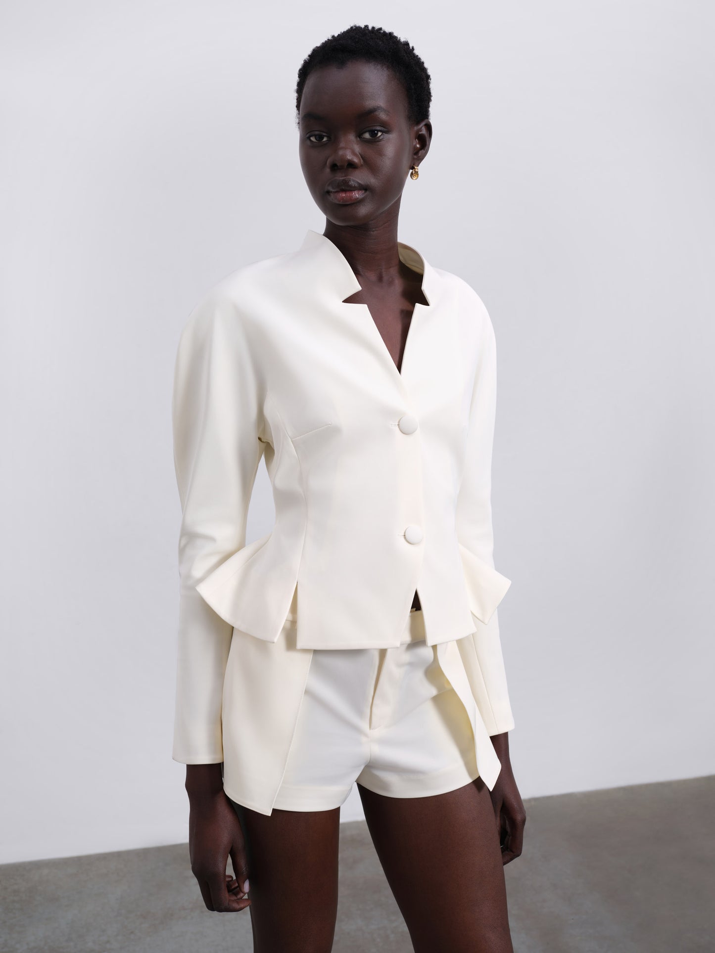 Elen Sculpt Blazer — Cream