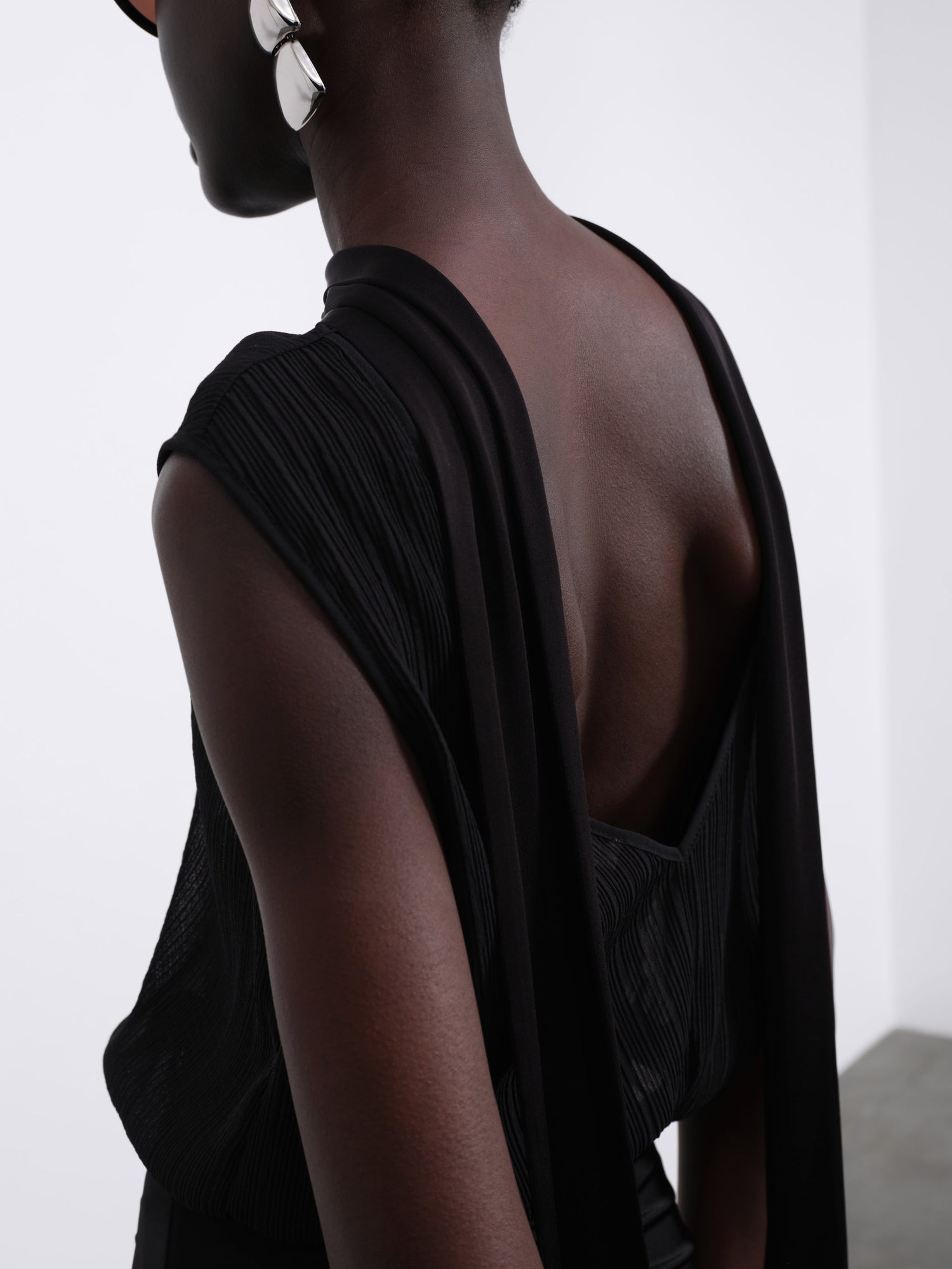 Ellen Pleated Scarf Top — Black