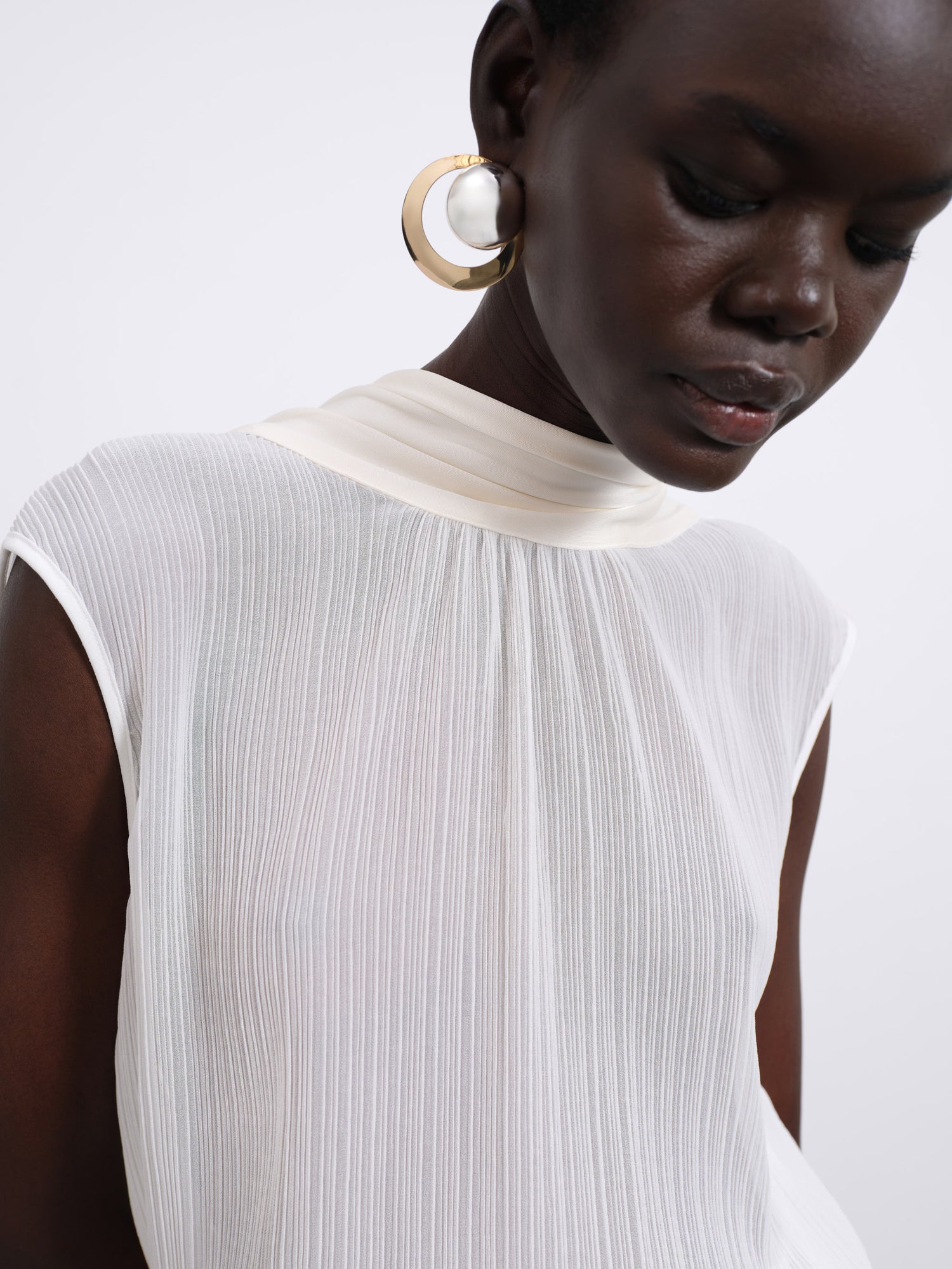Ellen Pleated Scarf Top — Black