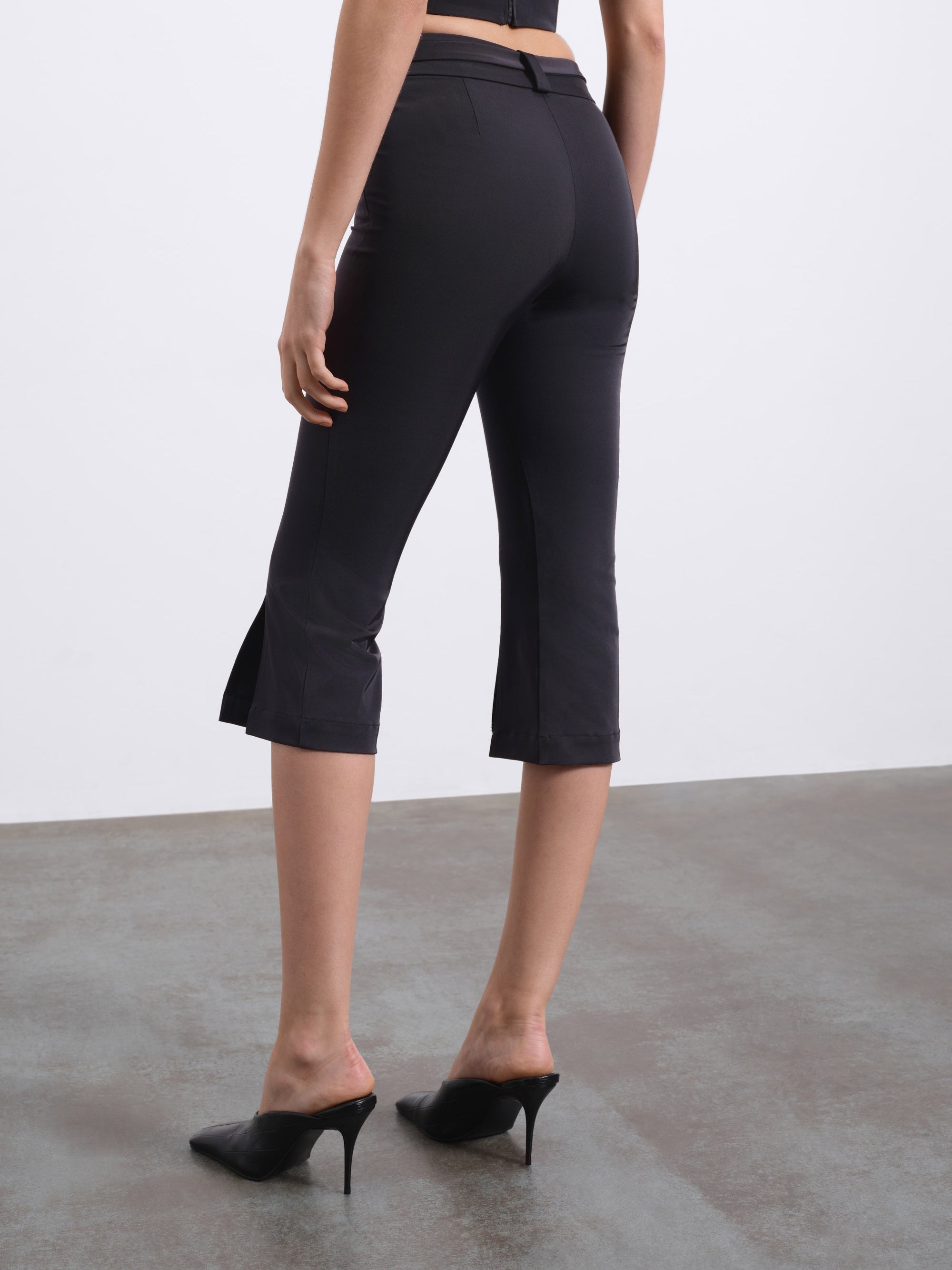 Juni Split Capri Trousers