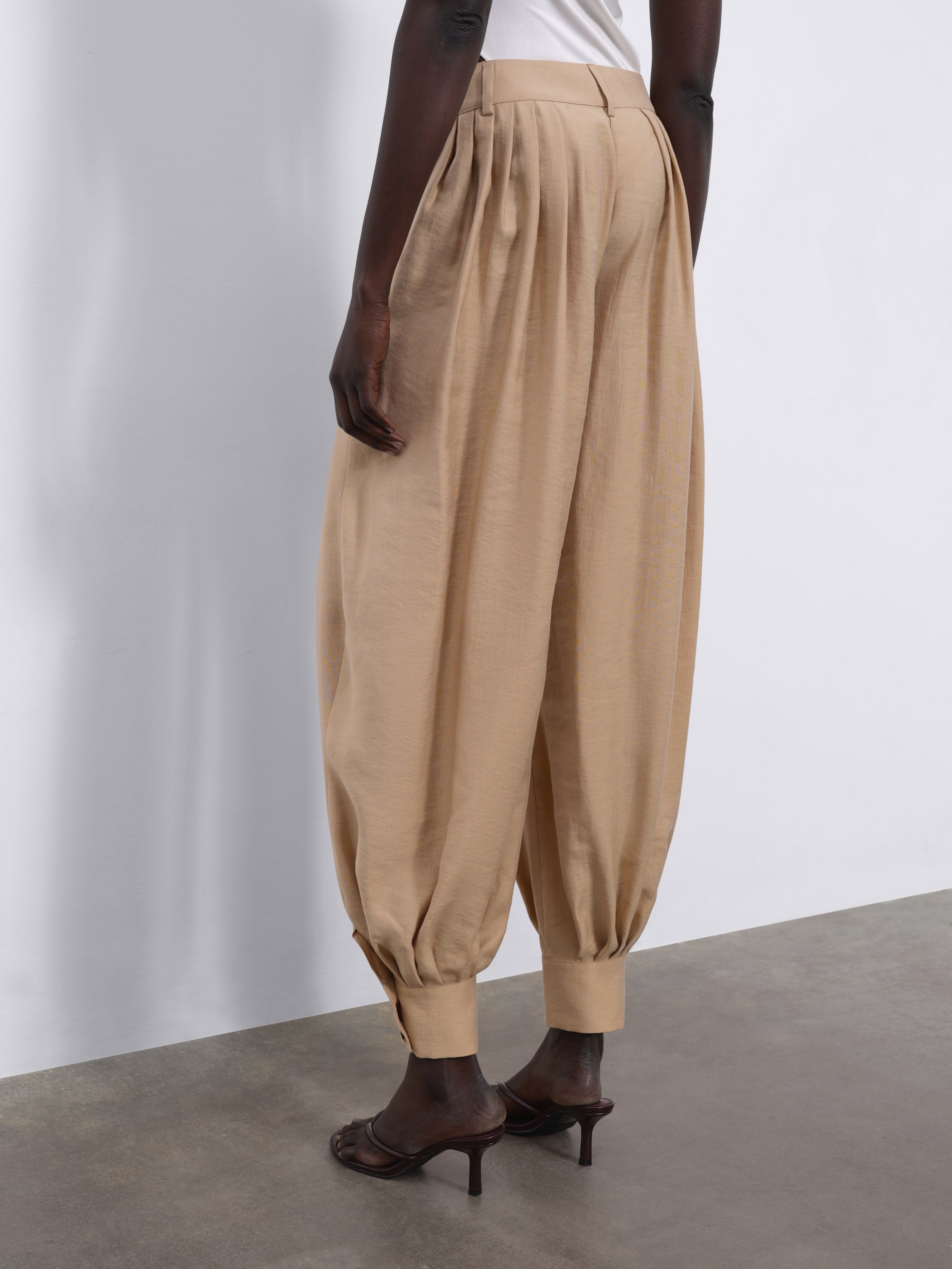 Nessa Pleated Balloon Trousers