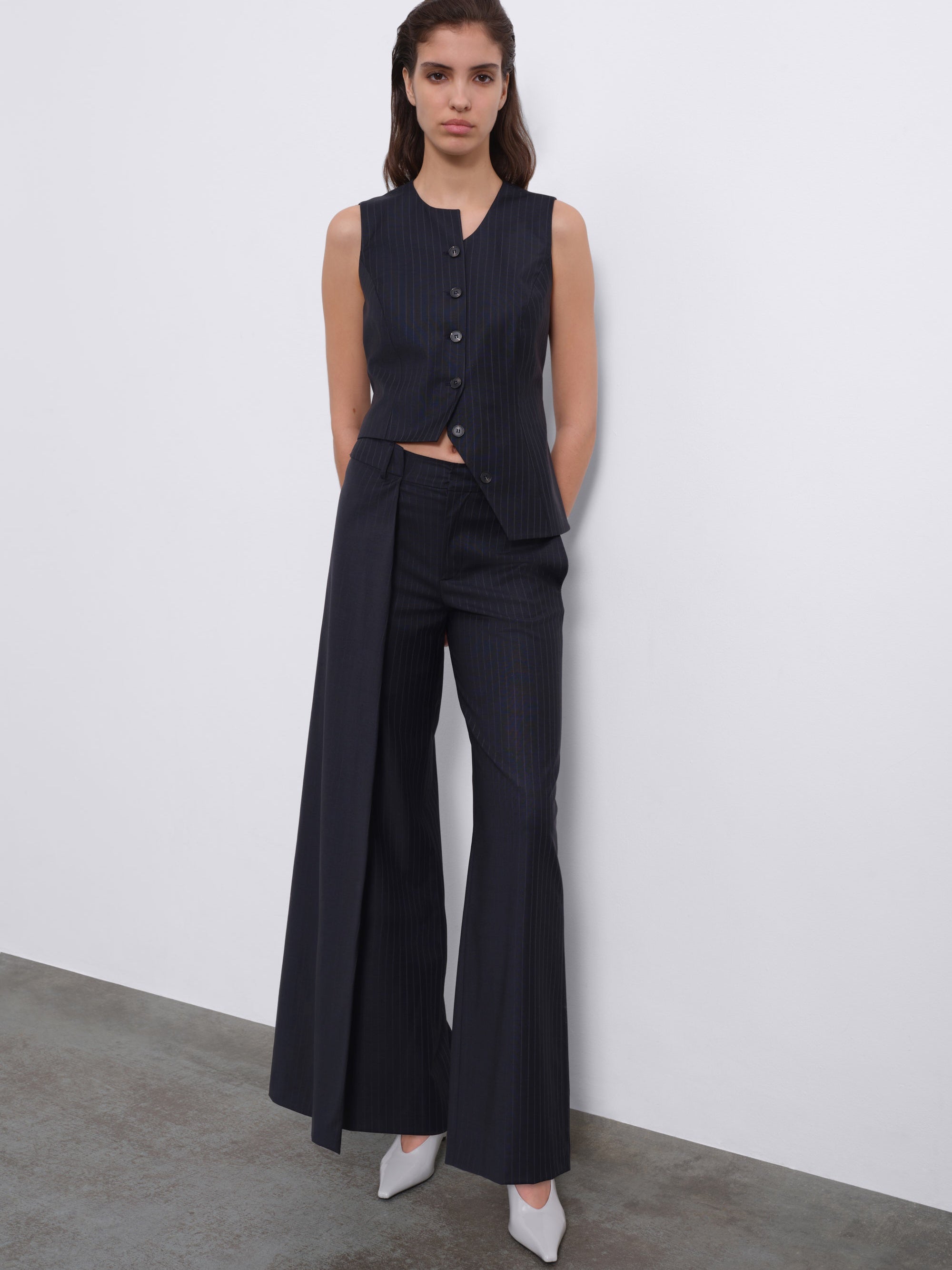 Noira Asymmetric Back-Tie Button Wool Vest