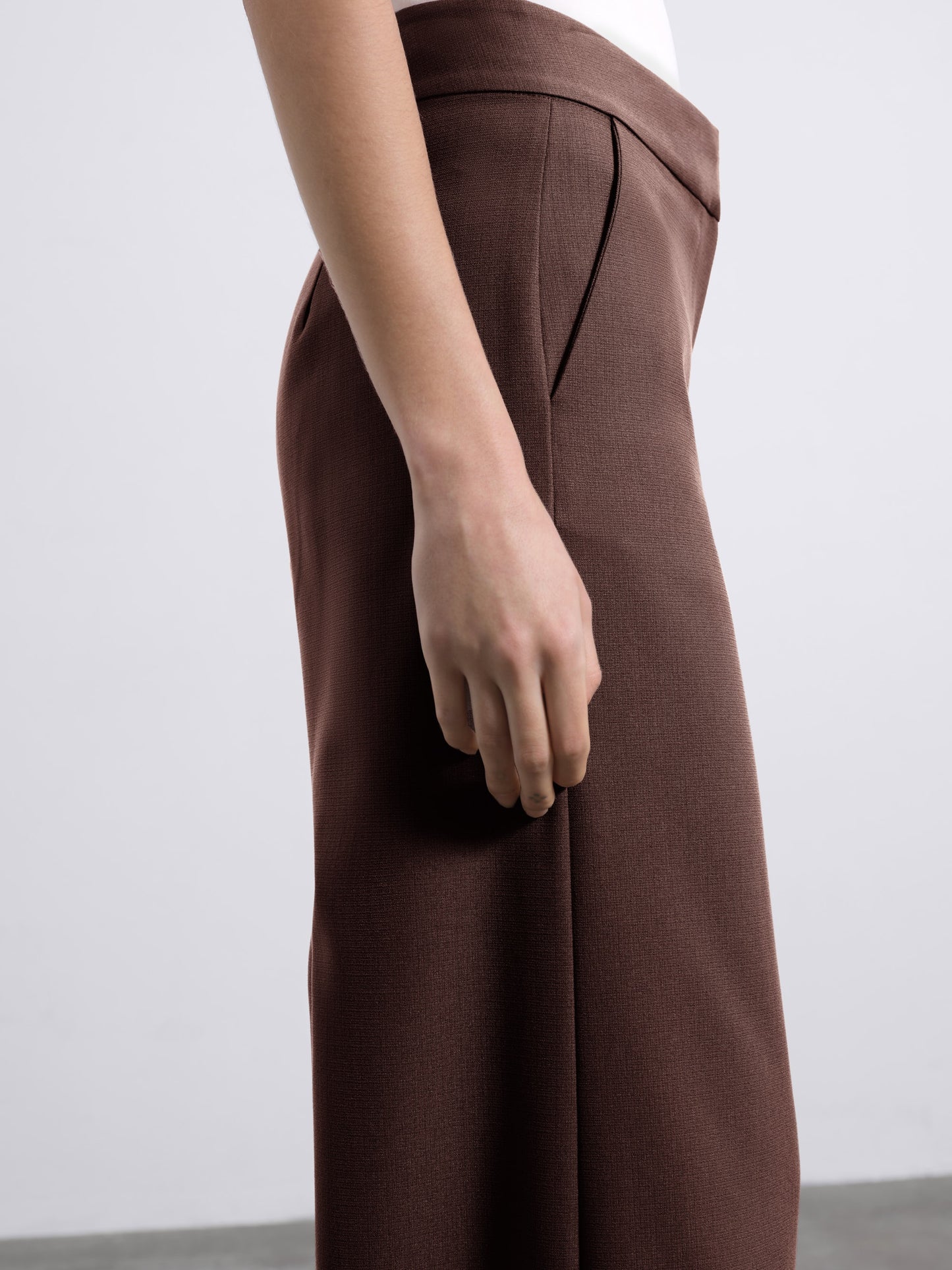 Oris Tailored Wide-Leg Trousers — Chocolate