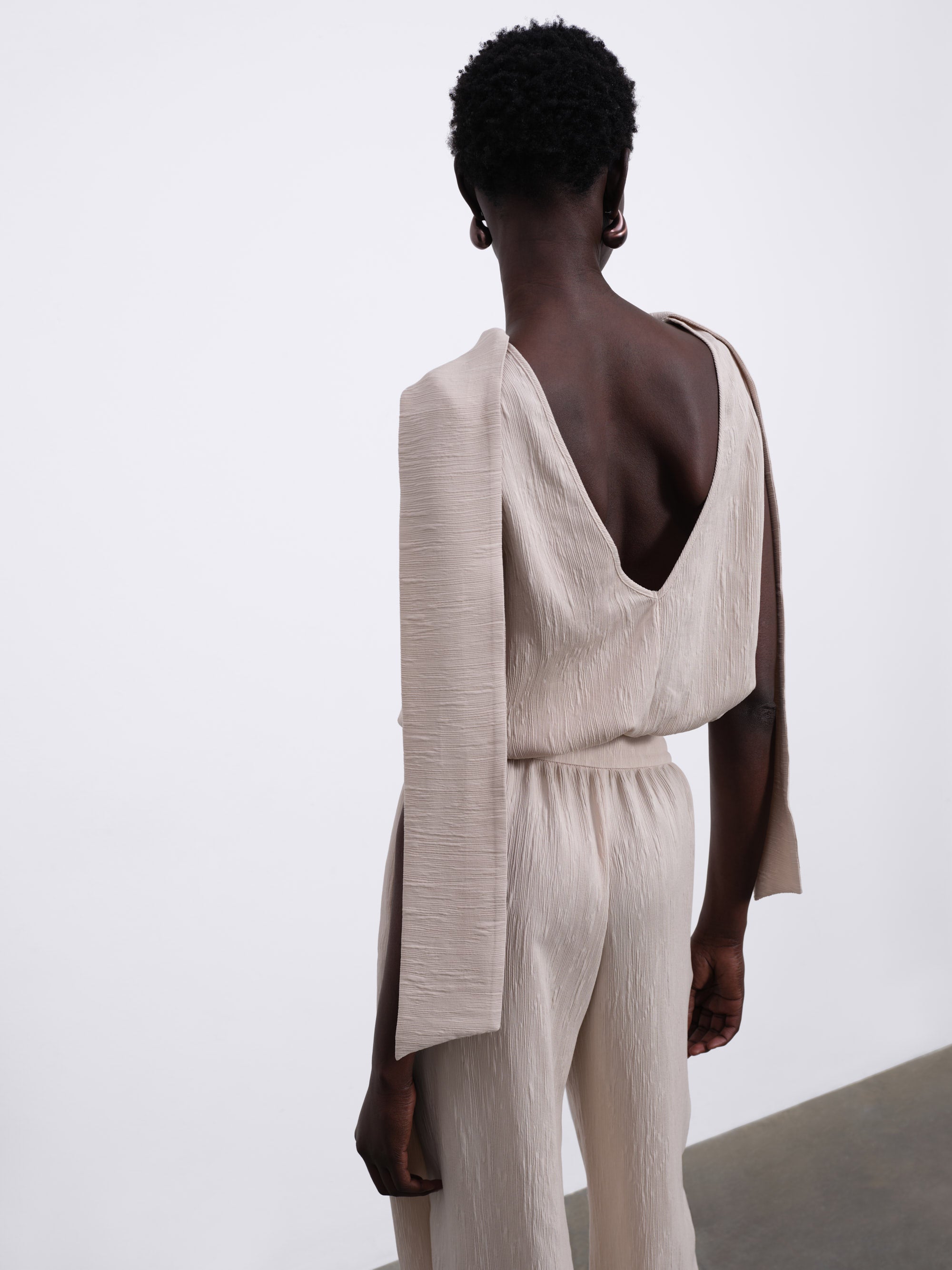 Selis Textured Scarf-Tie Top — Stone