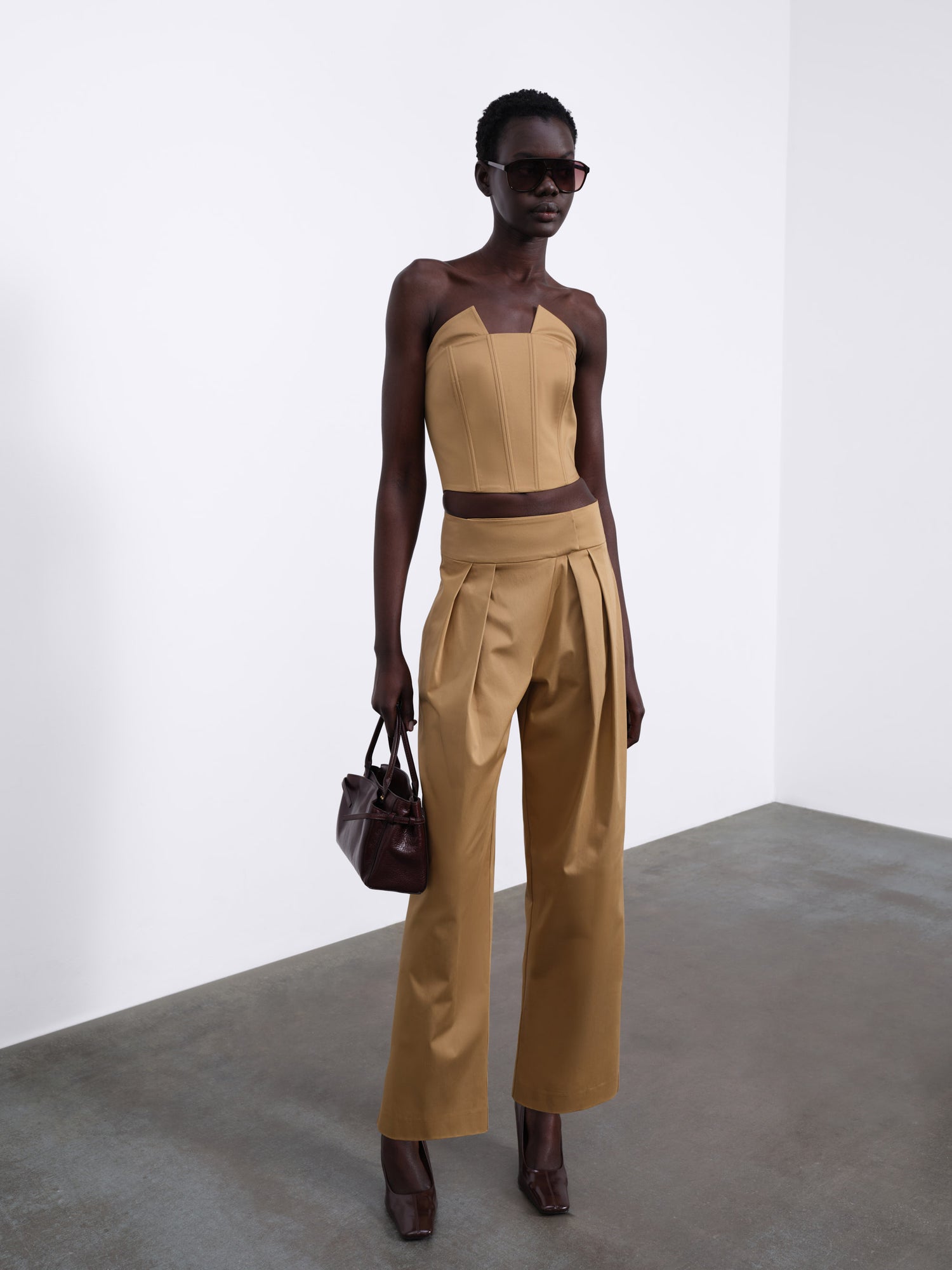 Veyra Sculpt Corset Top — Warm Camel